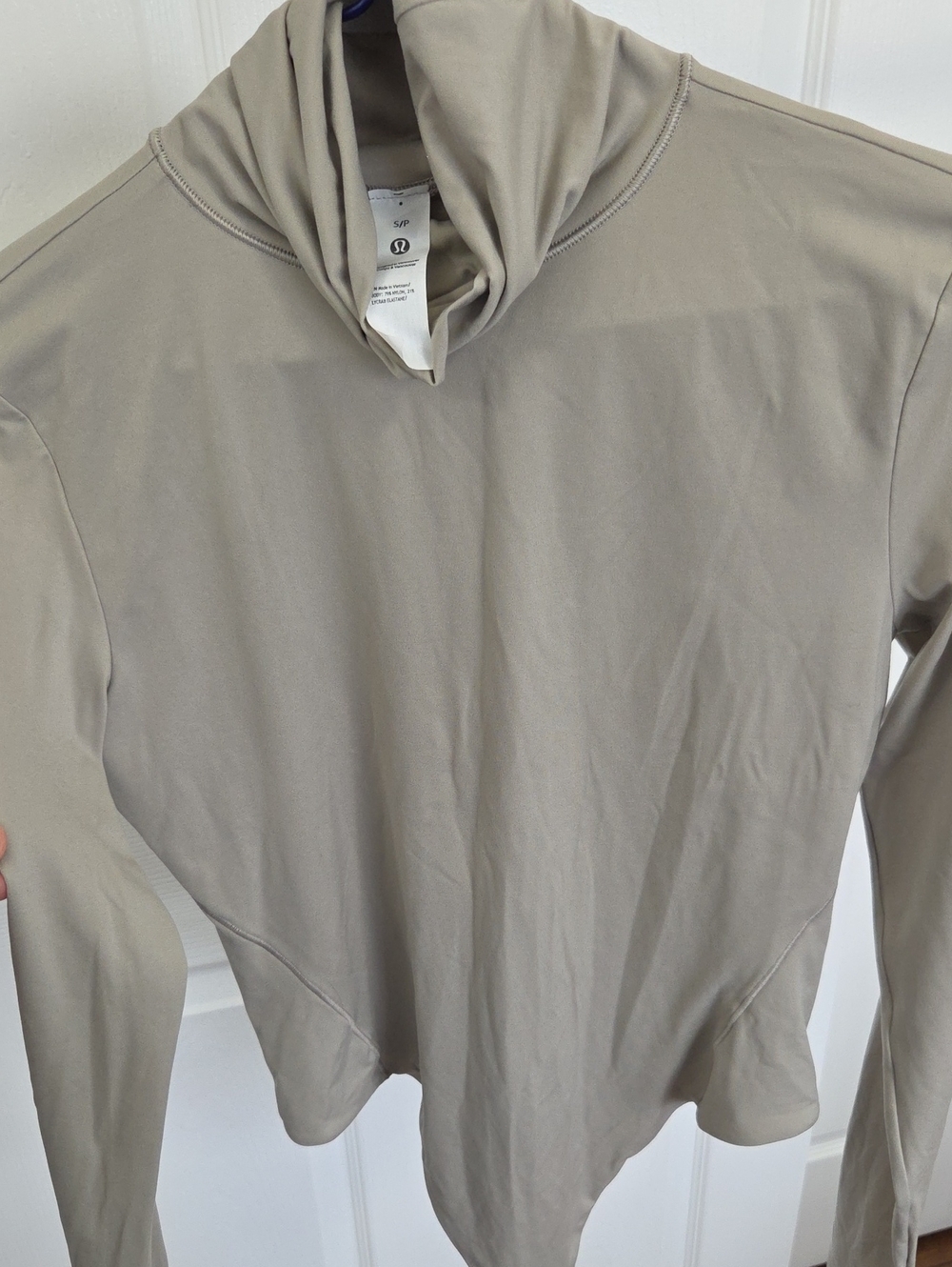 lululemon athletica Women's Long-Sleeve Hooded Top in Taupe